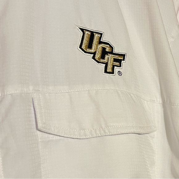 White Antigua University of Central Florida Woven Fishing Shirt with UPF50 - Picture 4 of 10